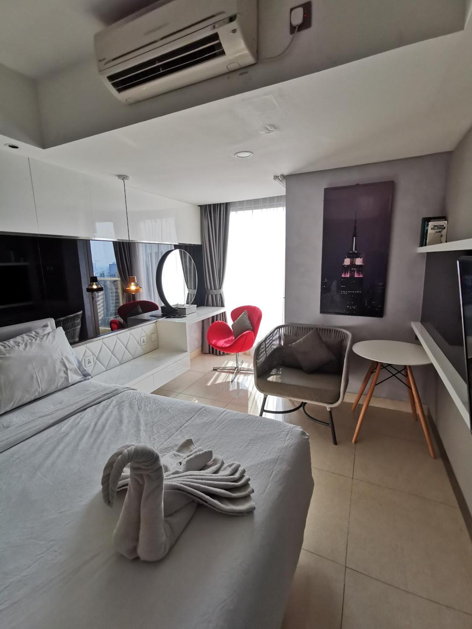 Warhol Residence Semarang Simpang Lima Екстер'єр фото