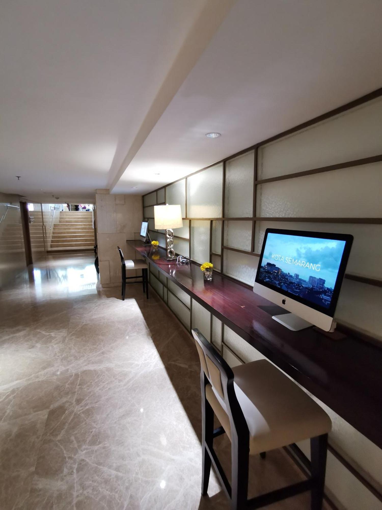 Warhol Residence Semarang Simpang Lima Екстер'єр фото